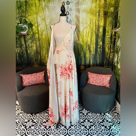 Lulu's Pink and Cream Spaghetti Strap Maxi - Picture 3 of 5